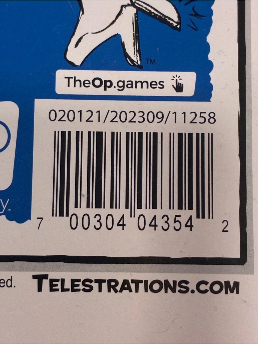 TELESTRATIONS Party Drawing Game - Blue/White